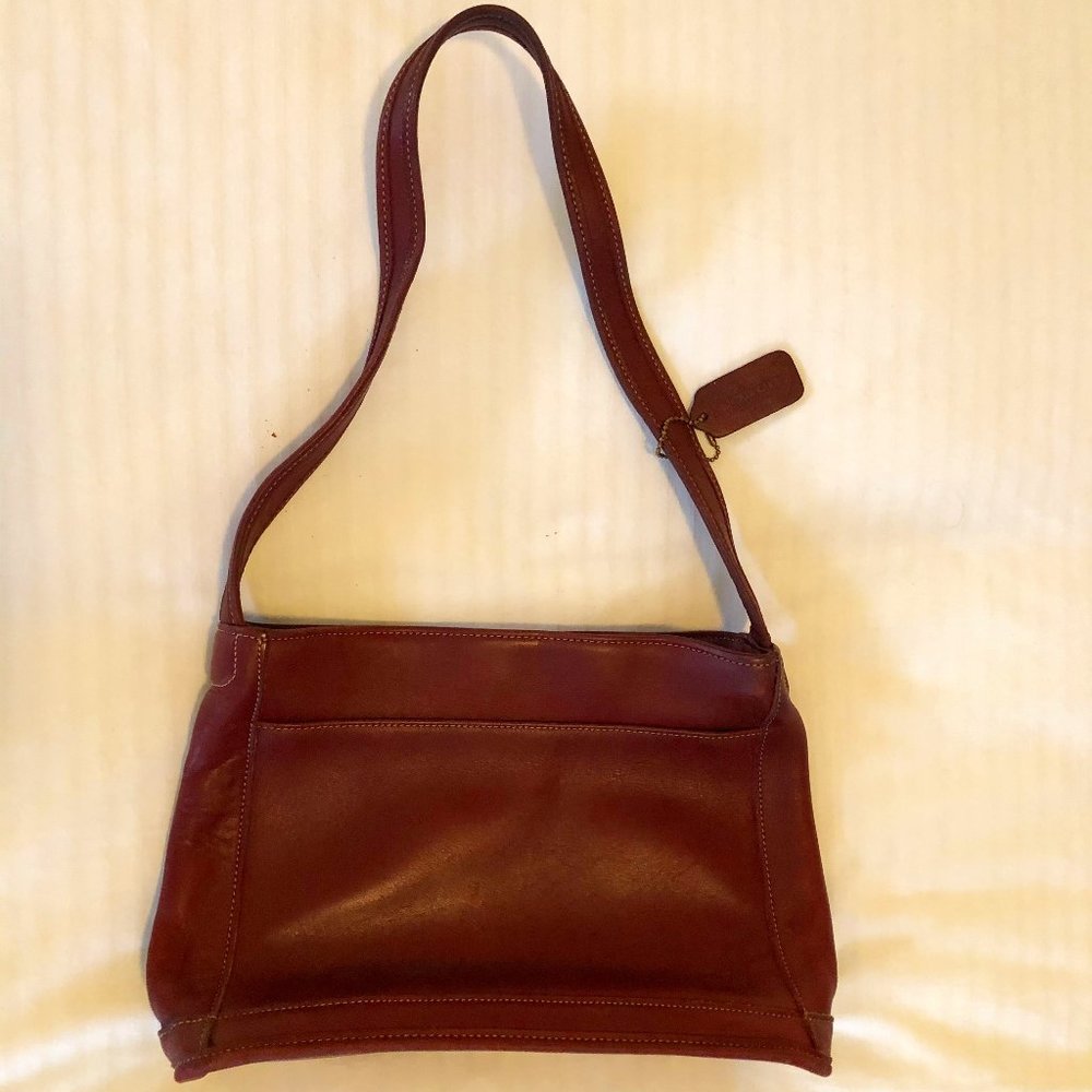COACH BLEECKER Full-Grain Leather Medium Shoulder